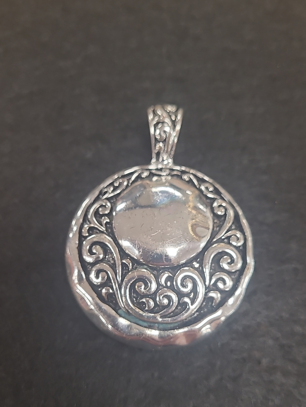 Silver Tone Filigree Round Pendant